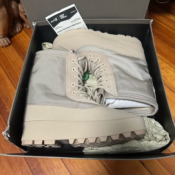 adidas yezzy boost 950 peyote EXCLUSIVE  is available for purchase on au  PAY Market - Imported Goods Online Store Co.Ltd. | au PAY Market - Online  Shopping Site